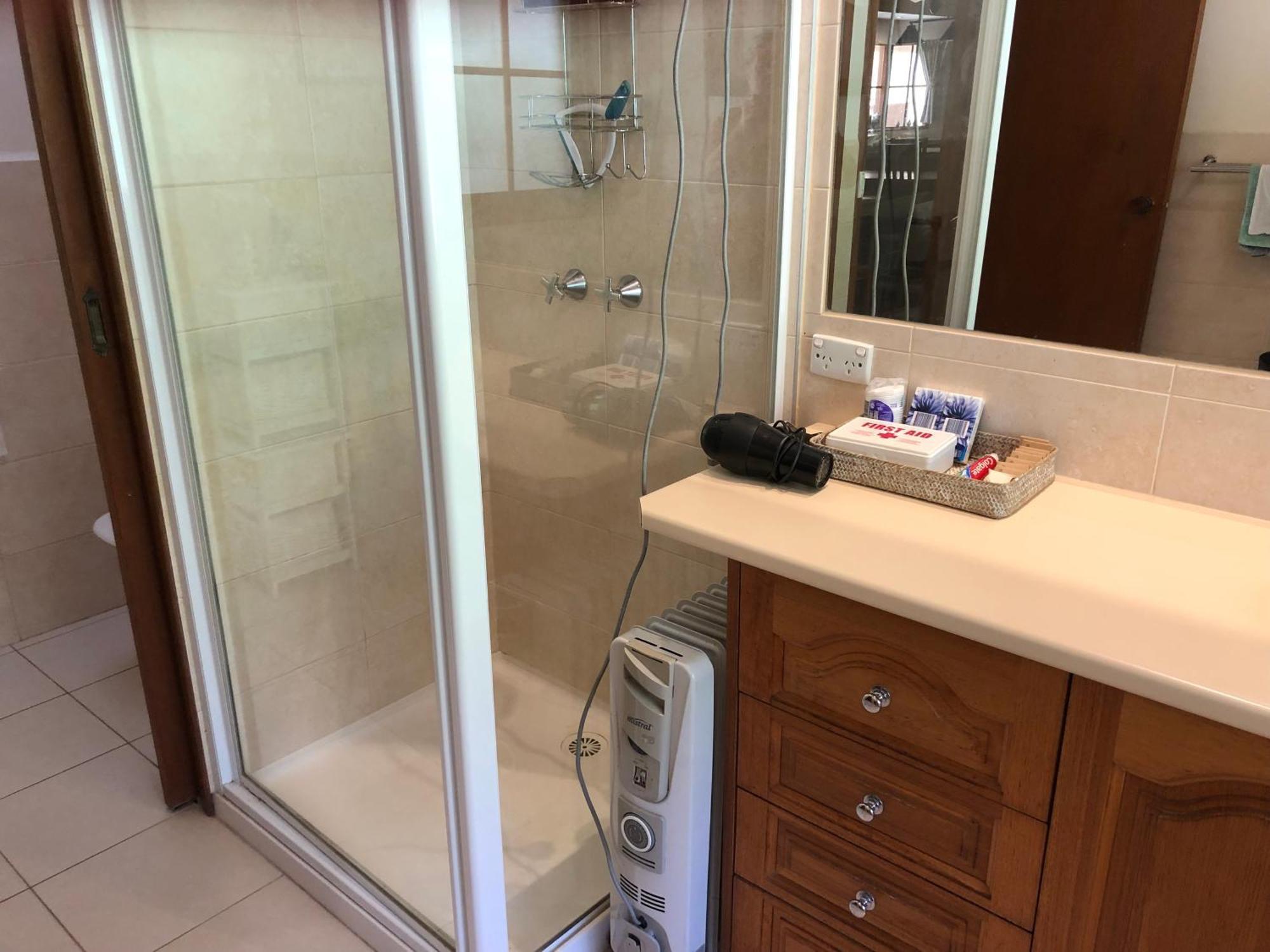 Sherwood Park Bed And Breakfast Somerville Экстерьер фото