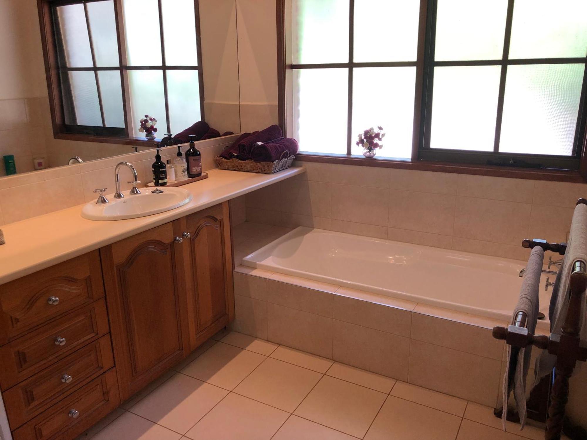 Sherwood Park Bed And Breakfast Somerville Экстерьер фото